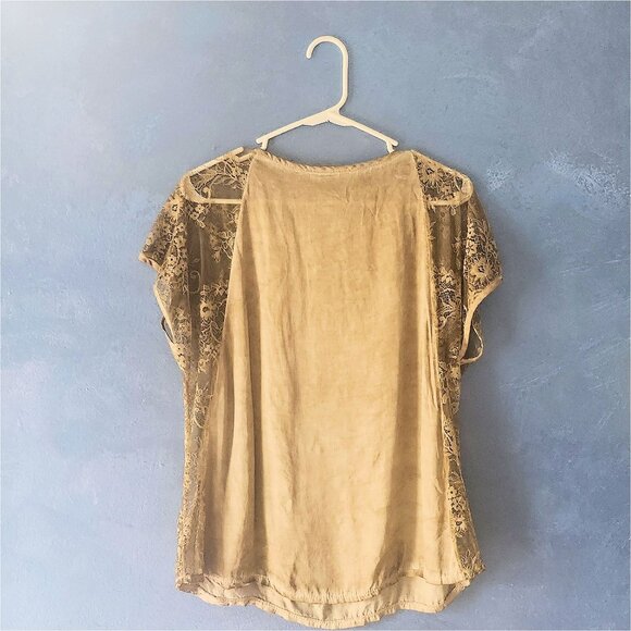 Viscose blouse with with intricate sheer floral sleeve design - new from Italy! - Picture 3 of 6